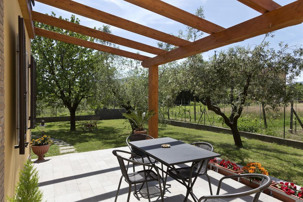 Villa L'Ortobio Sarzana Habitación foto